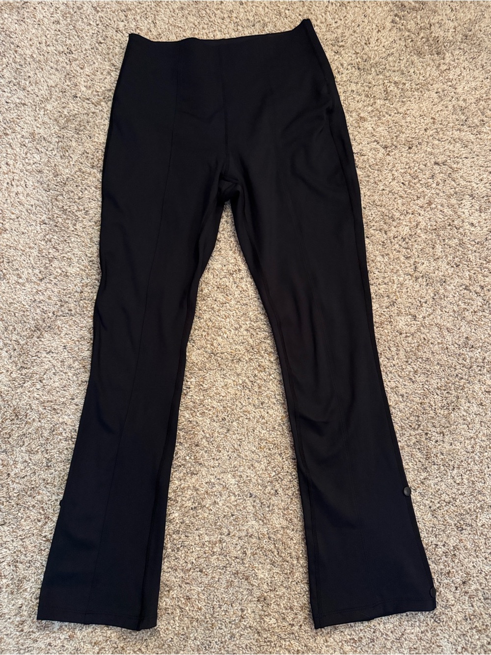 HALARA Black Flare Leggings 7/8 length